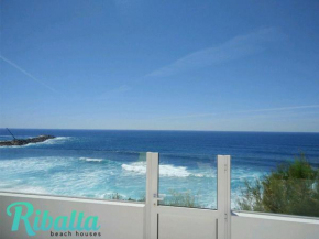 Отель Ribalta Beach Houses  Эрисейра